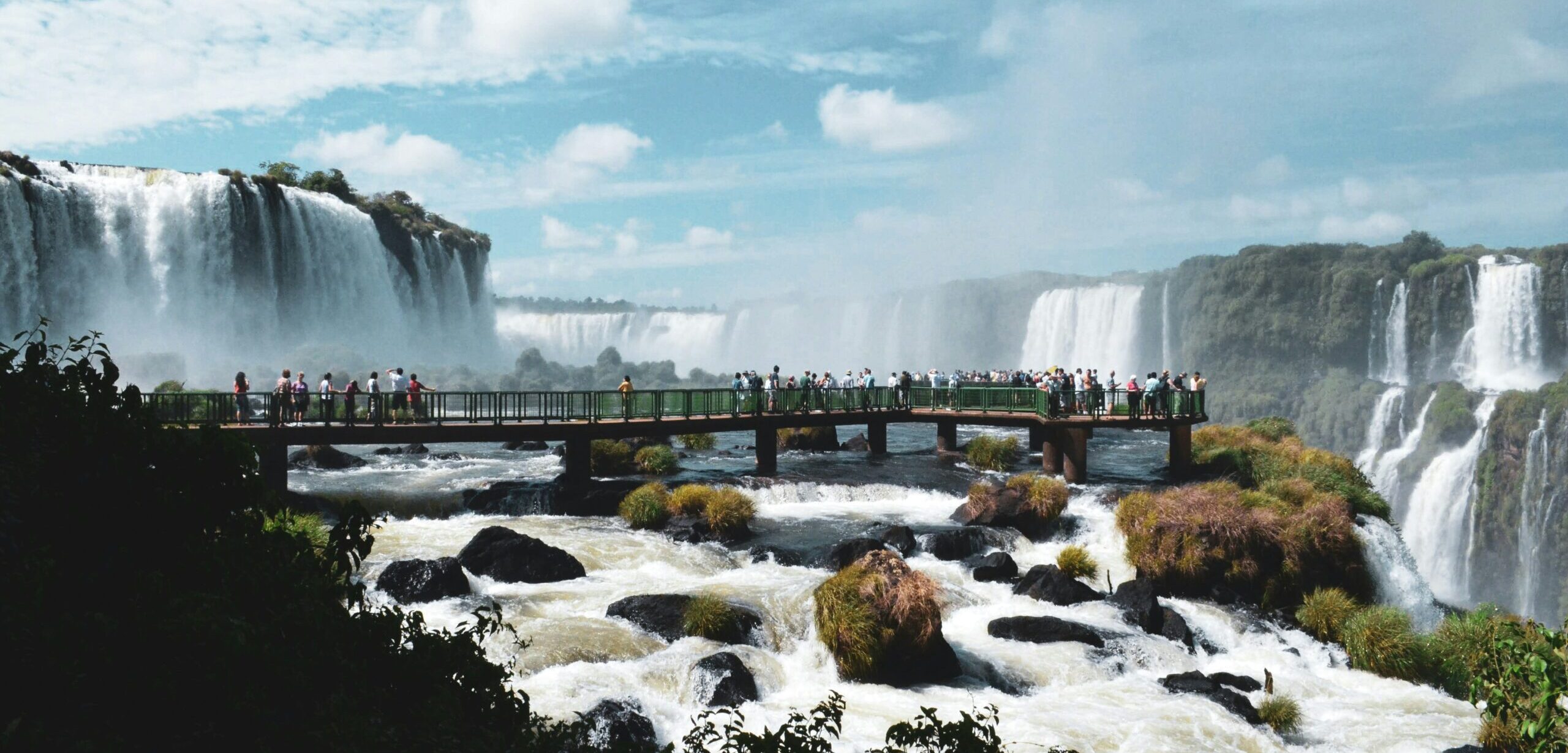 Foz do Iguaçu: Nature’s powerhouse and adventure hub in Brazil